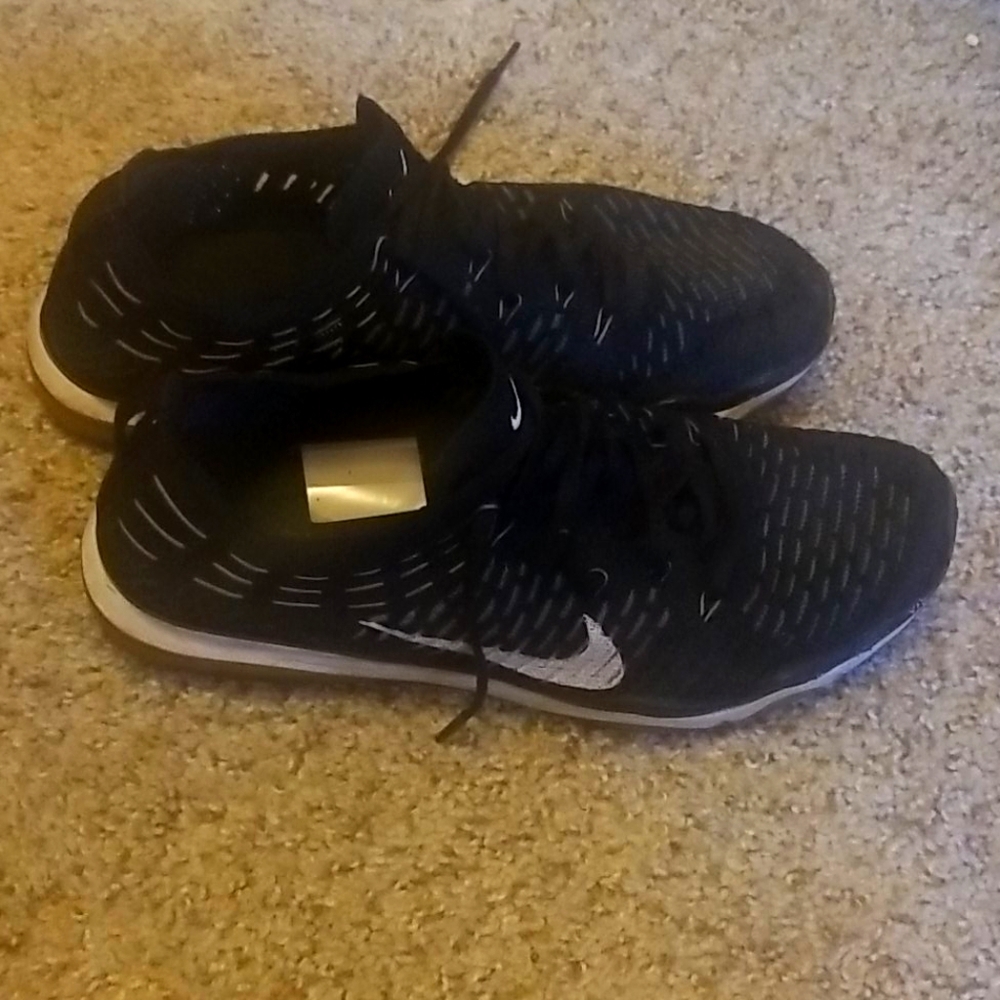 Nike  shoe